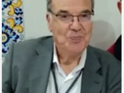 أحمد بجاوي – الجزائر